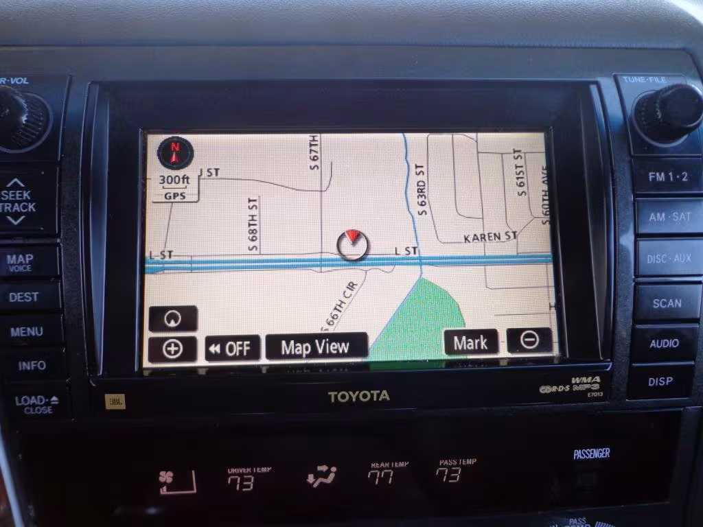 2008 Toyota Sequoia - 5TDBY67A68S004579 - Image #27