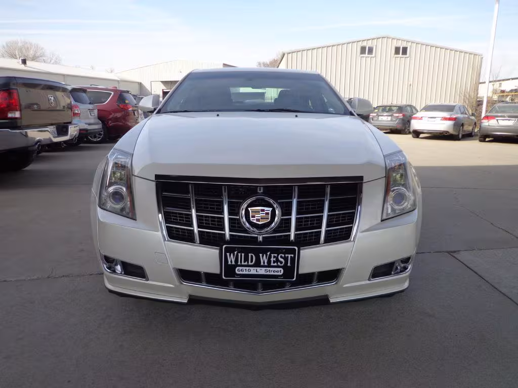 2012 Cadillac CTS - 1G6DS5E34C0102078 - Image #1