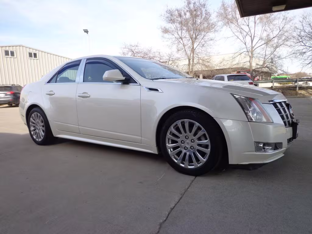 2012 Cadillac CTS - 1G6DS5E34C0102078 - Image #2