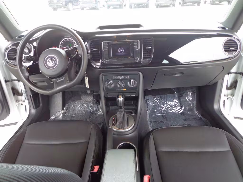 2016 Volkswagen Beetle - 3VWF17AT5GM608948 - Image #19