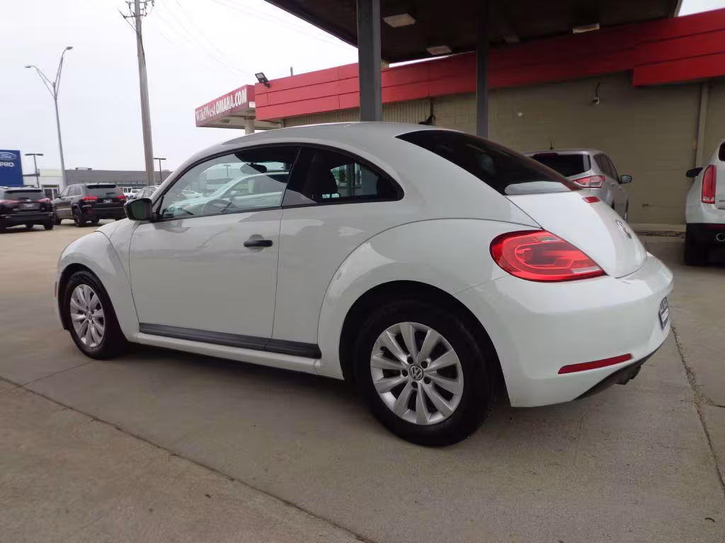 2016 Volkswagen Beetle - 3VWF17AT5GM608948 - Image #6
